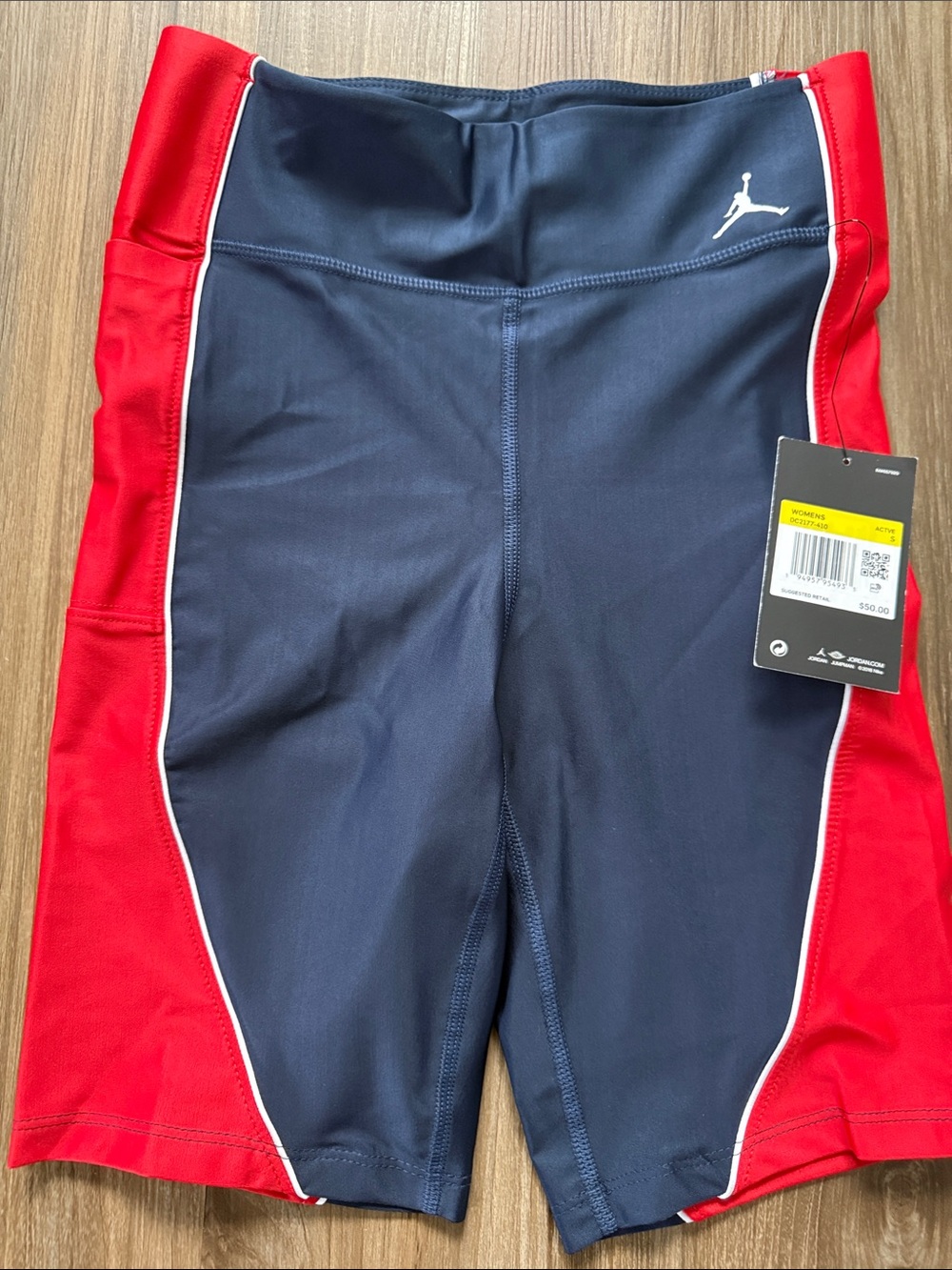 Jordan Women's Essential Md-Rise Bike Athletic Shorts S Small NEW NWT